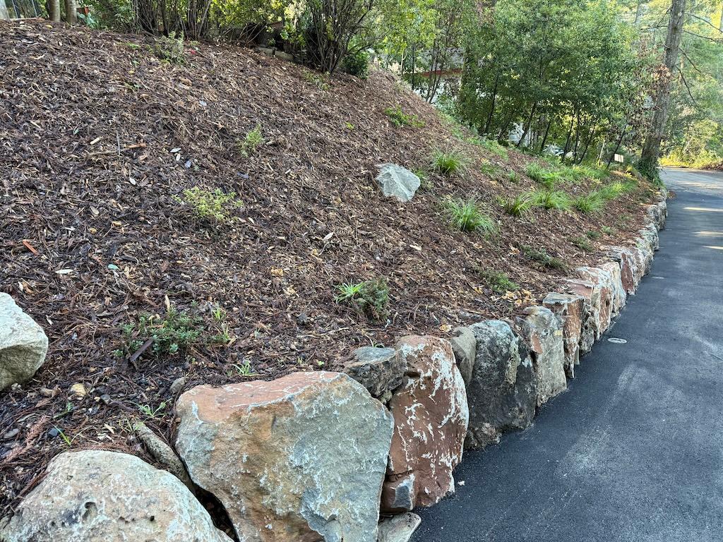 Soldano driveway boulders detail